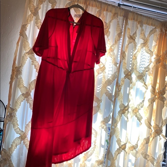 Red plus size asymmetrical dress - Picture 1 of 4